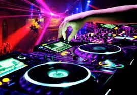 Dj evenimente Alexandria Dj evenimente, dj petrecere, mc nunta, prezentator evenimente, dj mc nunta.